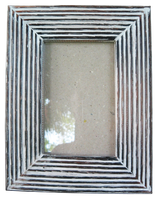 Wooden Frame 1662—.Size H25cm, L20cm. Glass 3mm. 
